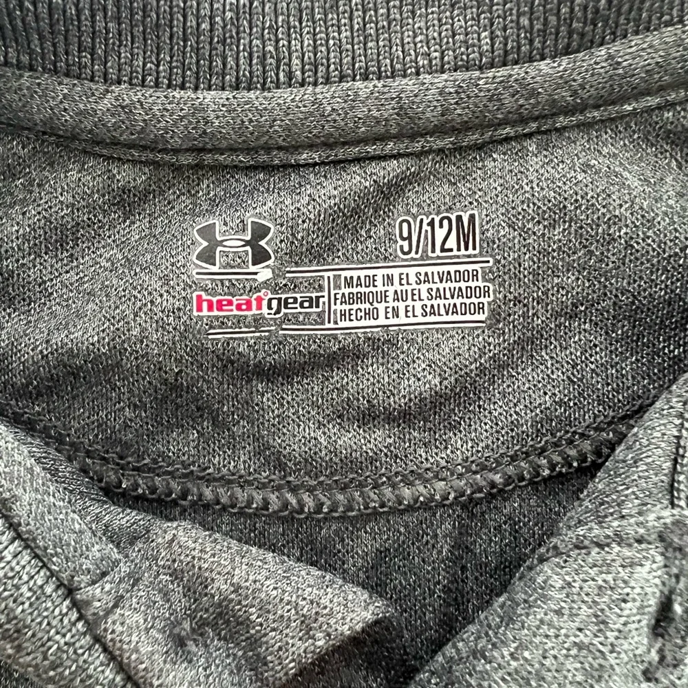 Under Armour Charcoal Baby Bodysuit - Picture 2 of 2